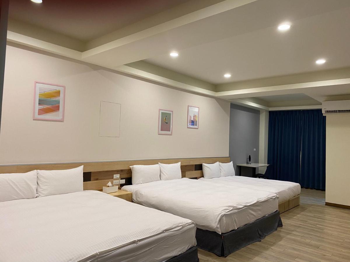 夏舞民宿 Città di Hualien Esterno foto